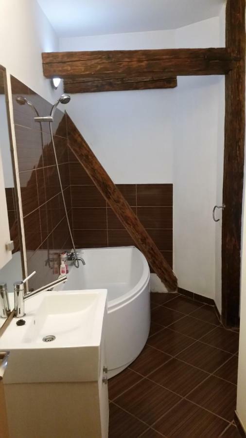 شقة Apartament Central أرادايا المظهر الخارجي الصورة